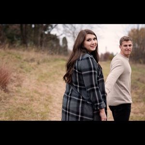 Meet your Posher, Caitlyn